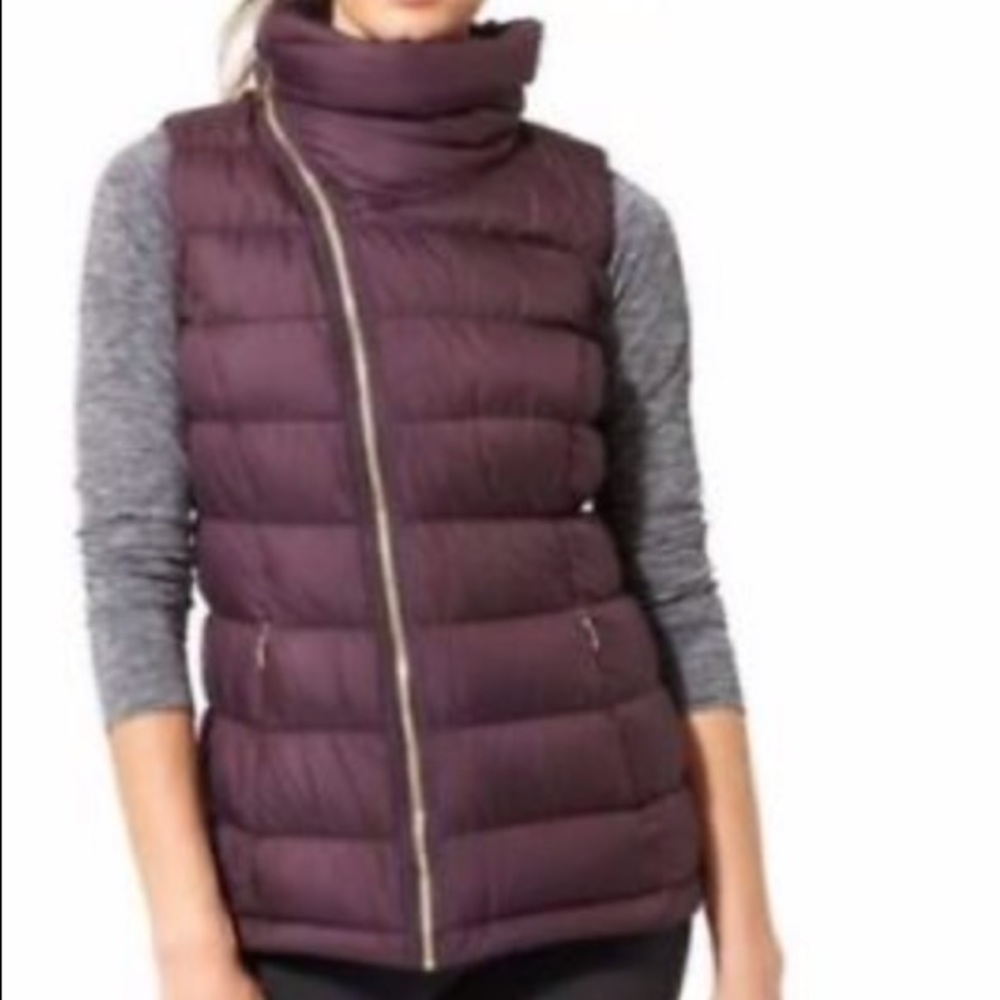 Athleta Down About Puffy Vest Wild Raisin Purple